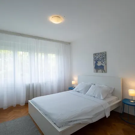 Center Iii * Белград